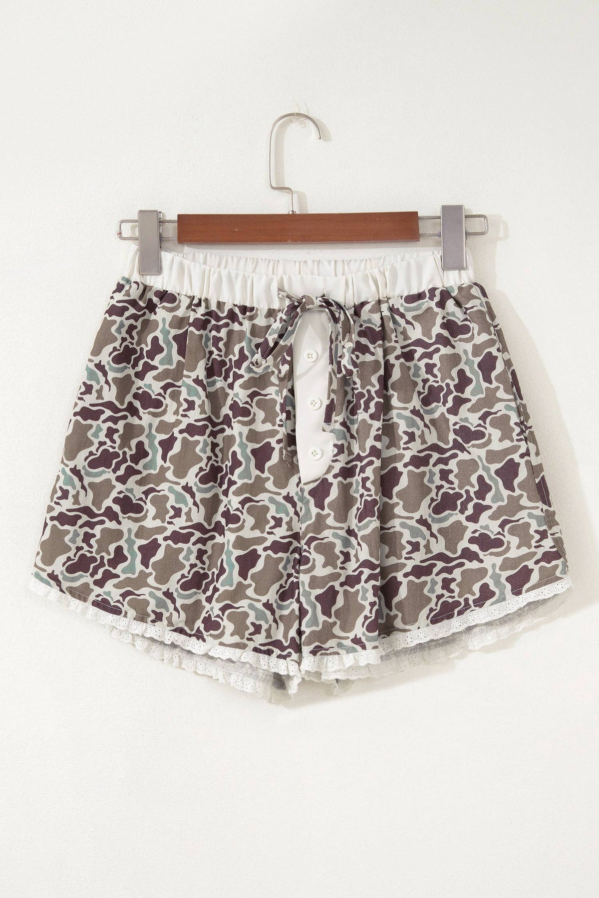 66 Camo Print Ruffle Hem Drawstring Shorts (S-XL)