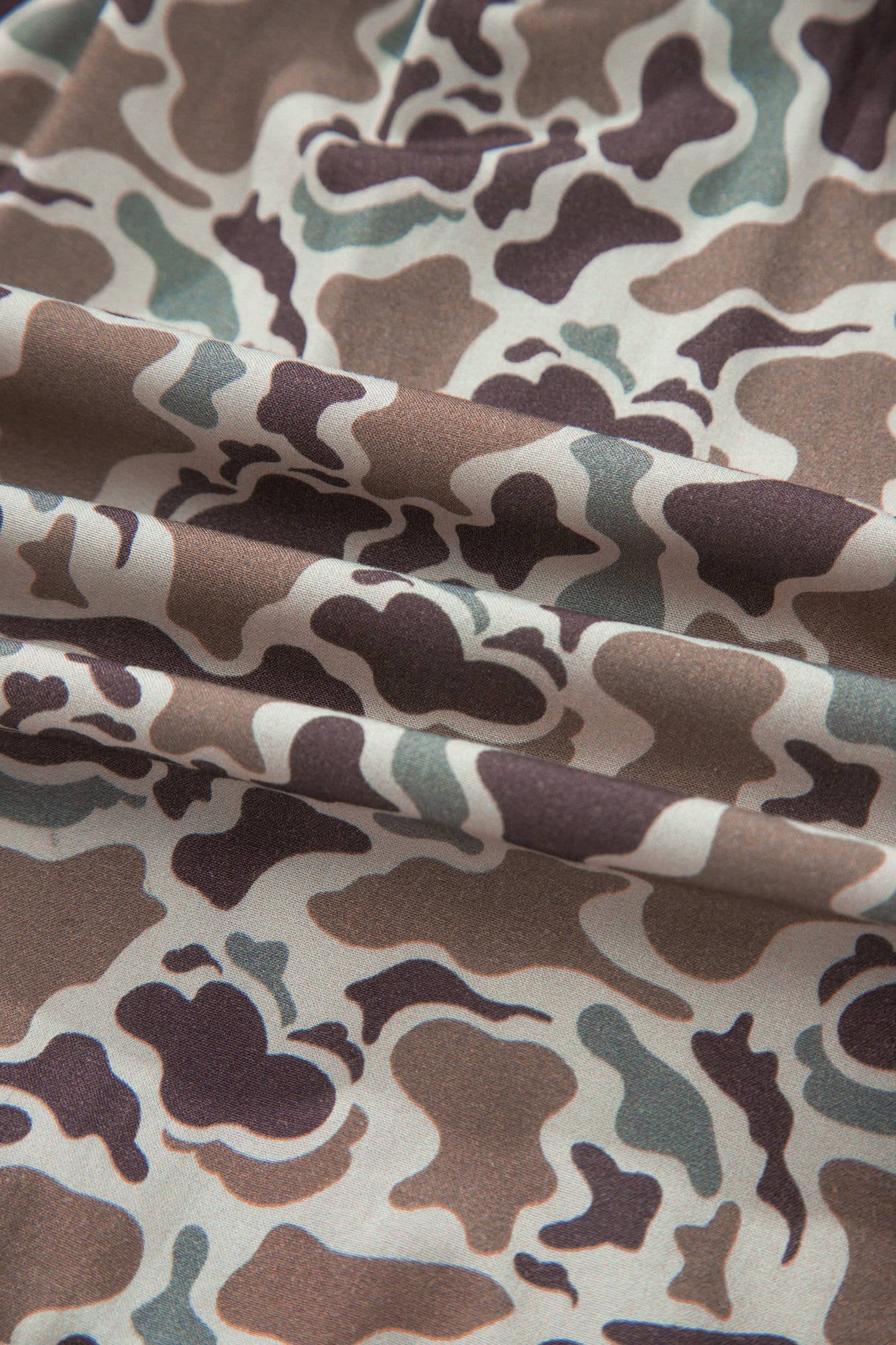 66 Camo Print Ruffle Hem Drawstring Shorts (S-XL)
